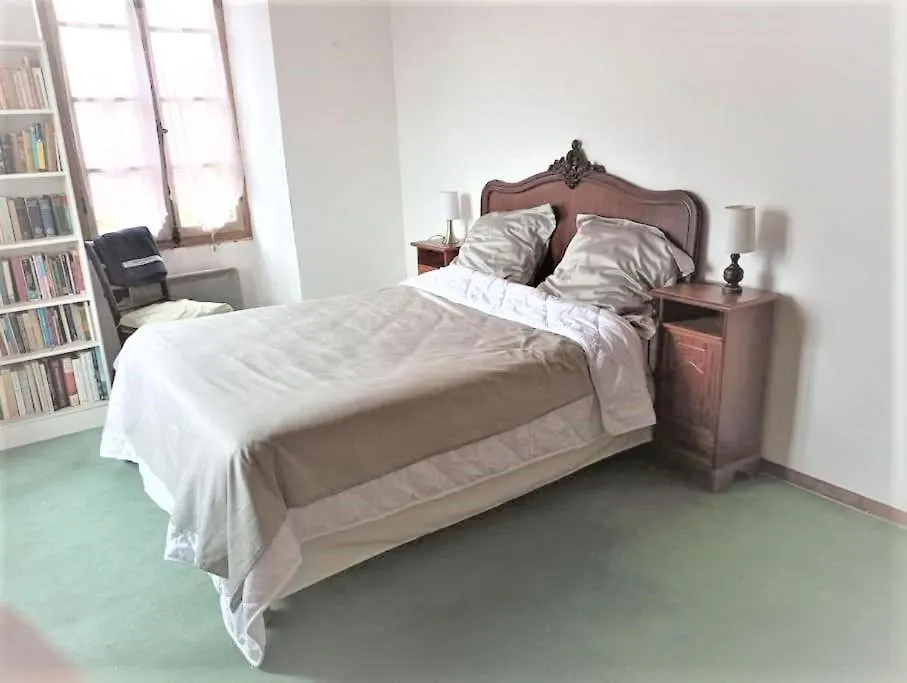 בית נופש Séniergues Maison En Pierre De Taille Au Coeur Du Quercy.